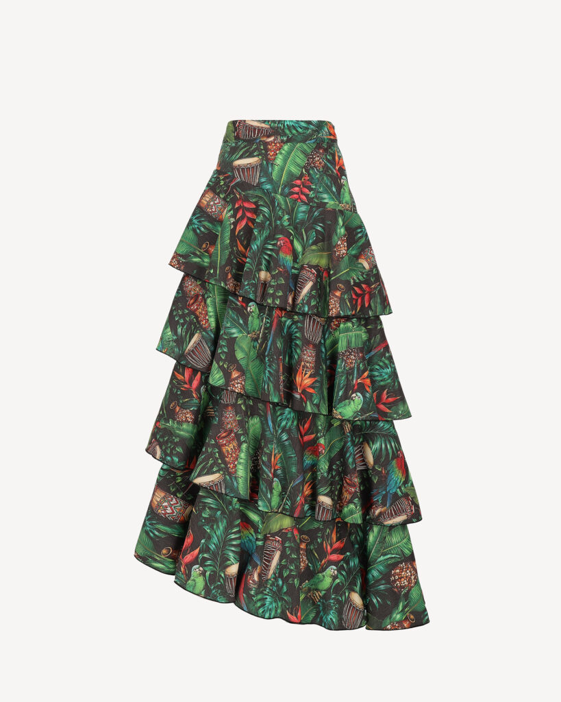 Elegancka spódnica maxi z falbanami w tropikalny wzór